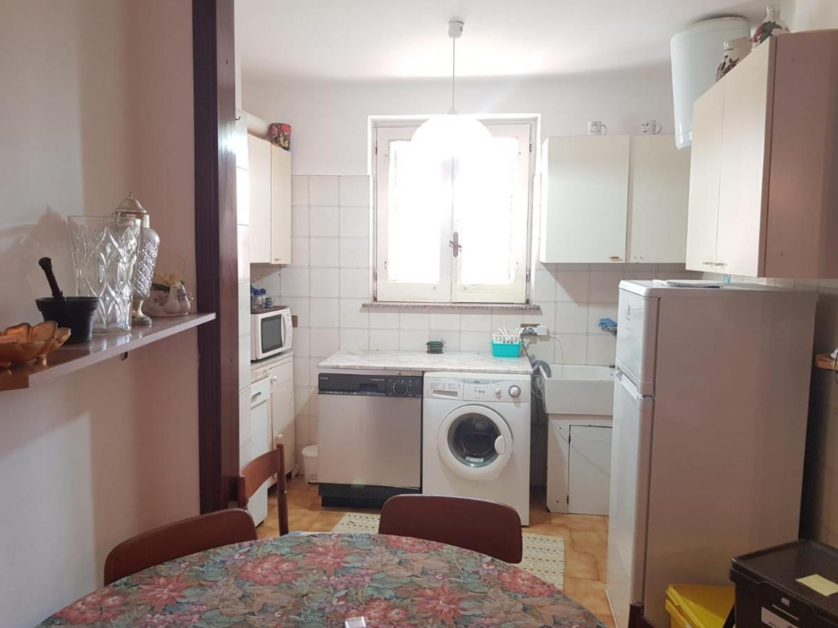 Casa Tranquilla E Luminosa Con Terrazzo A Due Passi Dal Mare Daire Brolo Dış mekan fotoğraf